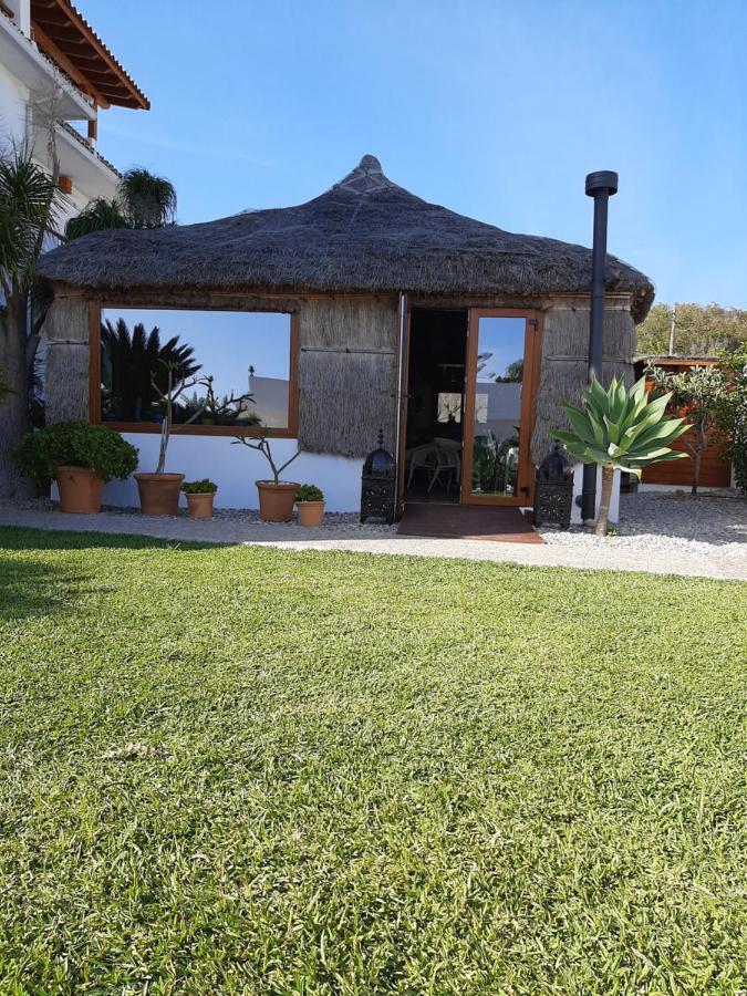 Hostal Casa Arco Iris Los Canos De Meca Exterior foto